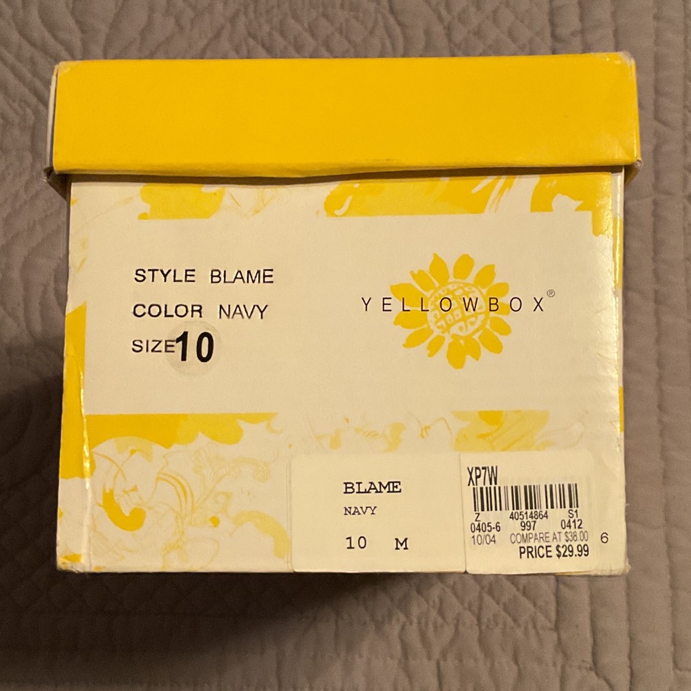 Yellow Box Denim Sandals with Floral Accents - Picture 4 of 4